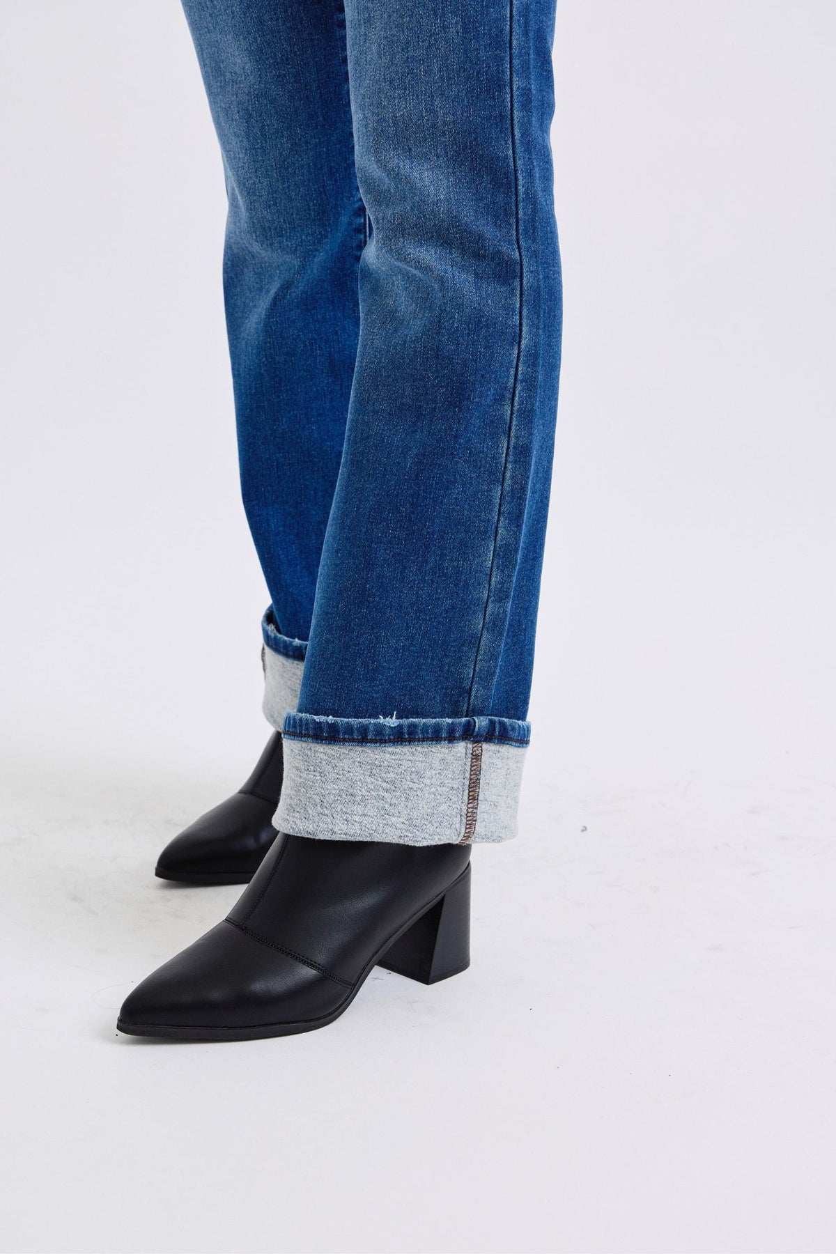 Judy Blue Full Size Run Mid-Rise Bootcut Jeans with Thermal Lining - Beautiful Woman